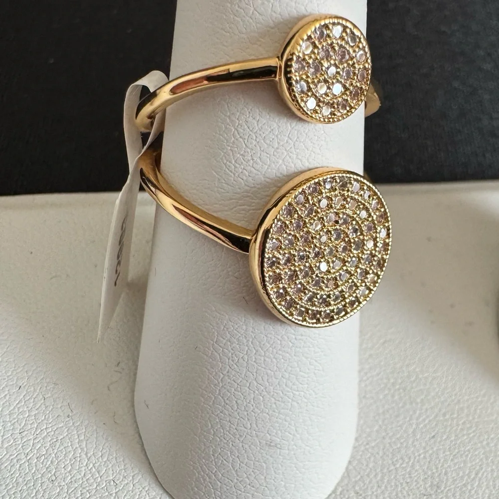 Park Lane Chic Gold-Tone Double Circle Crystal Ring. Great Pointer Finger Look!! - Picture 4 of 6